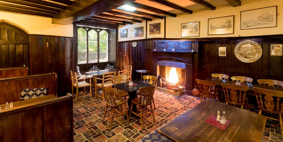 A traditional Inn dating from 1624.  Very atmospheric!